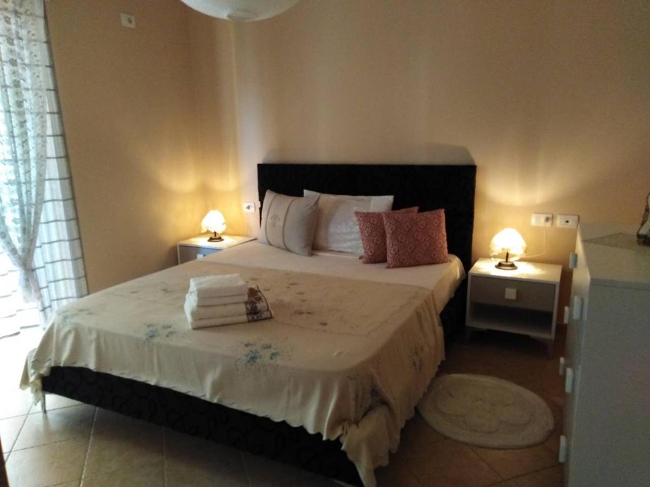 Jelena'S Luxury Apartments Sarandë 외부 사진