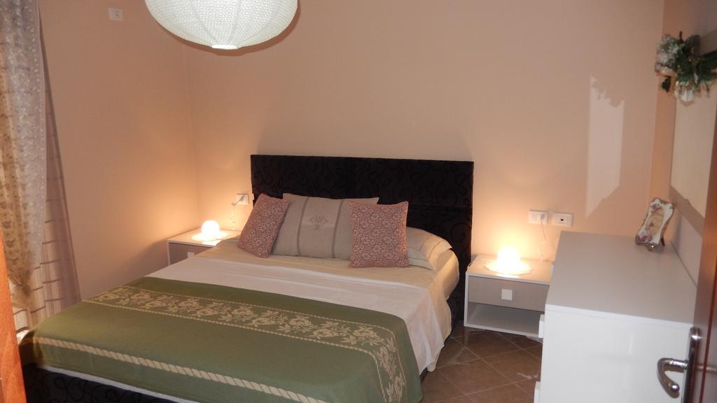 Jelena'S Luxury Apartments Sarandë 외부 사진