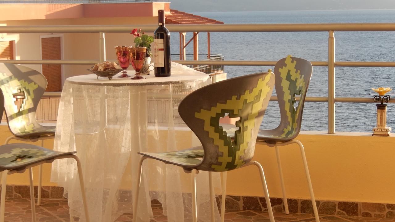 Jelena'S Luxury Apartments Sarandë 외부 사진
